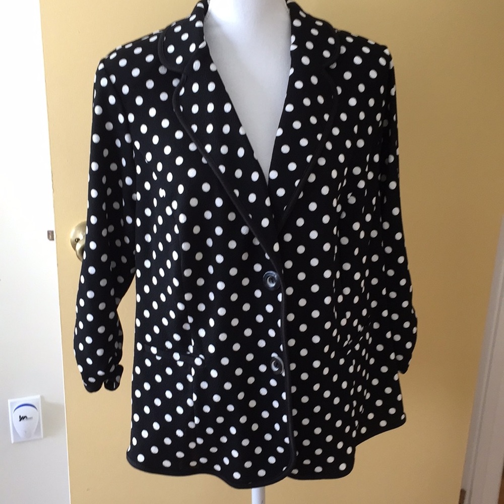 Suit Jacket Avenue